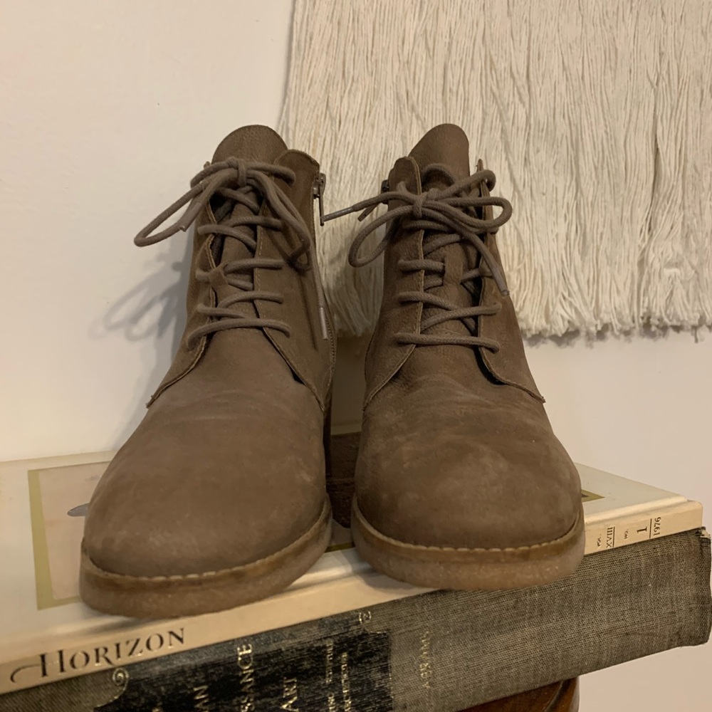 Lucky Brand Tan Laced Ankle Boots - Picture 3 of 8